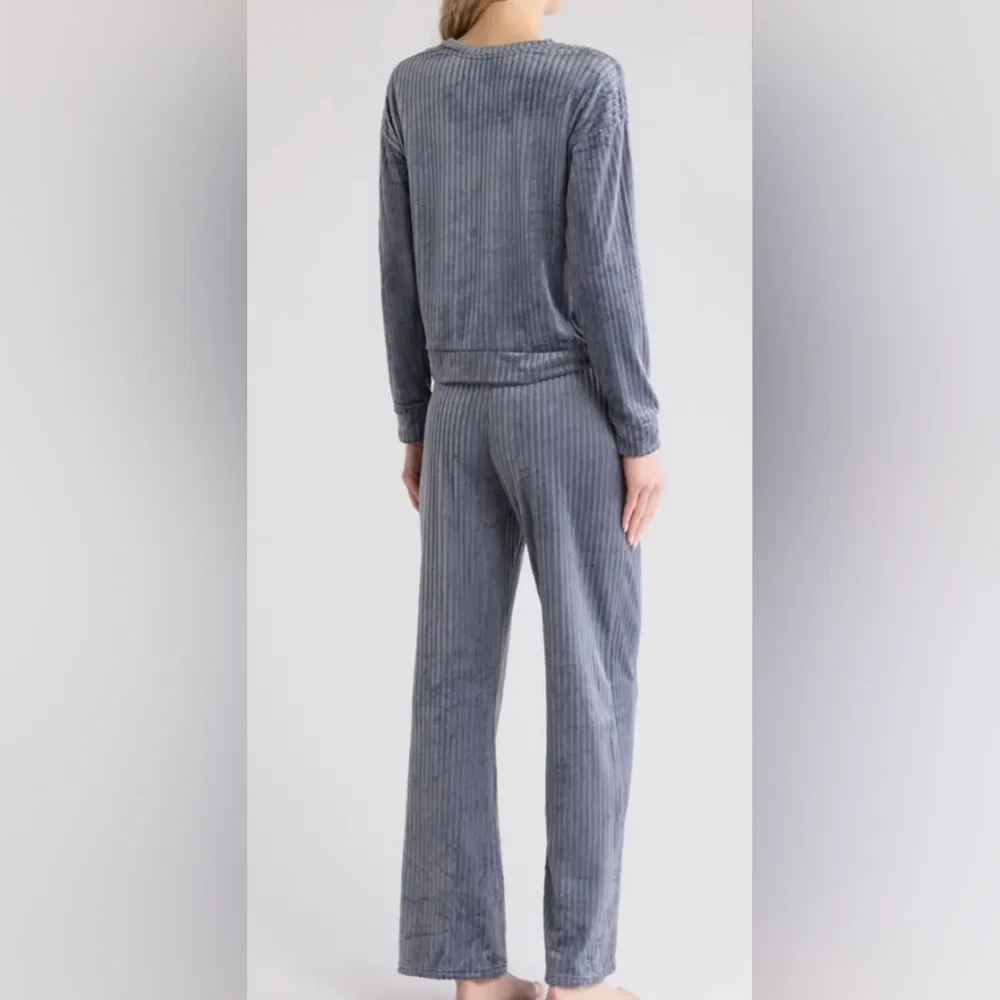DANSKIN Ribbed Velour Long Sleeve Top & Pants Size Large - Picture 6 of 7